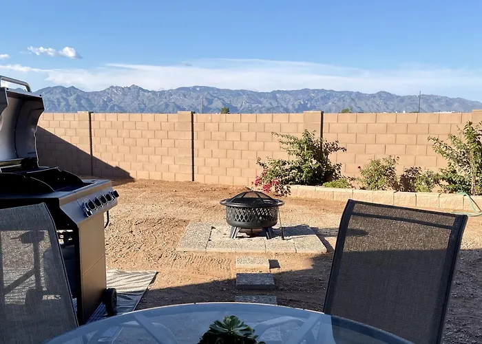 Holiday home 6 Bedroom Desert Retreat Tucson