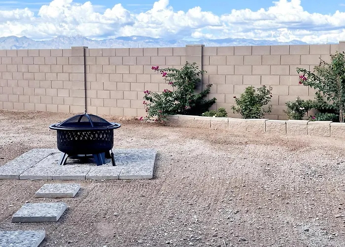 Holiday home 6 Bedroom Desert Retreat Tucson